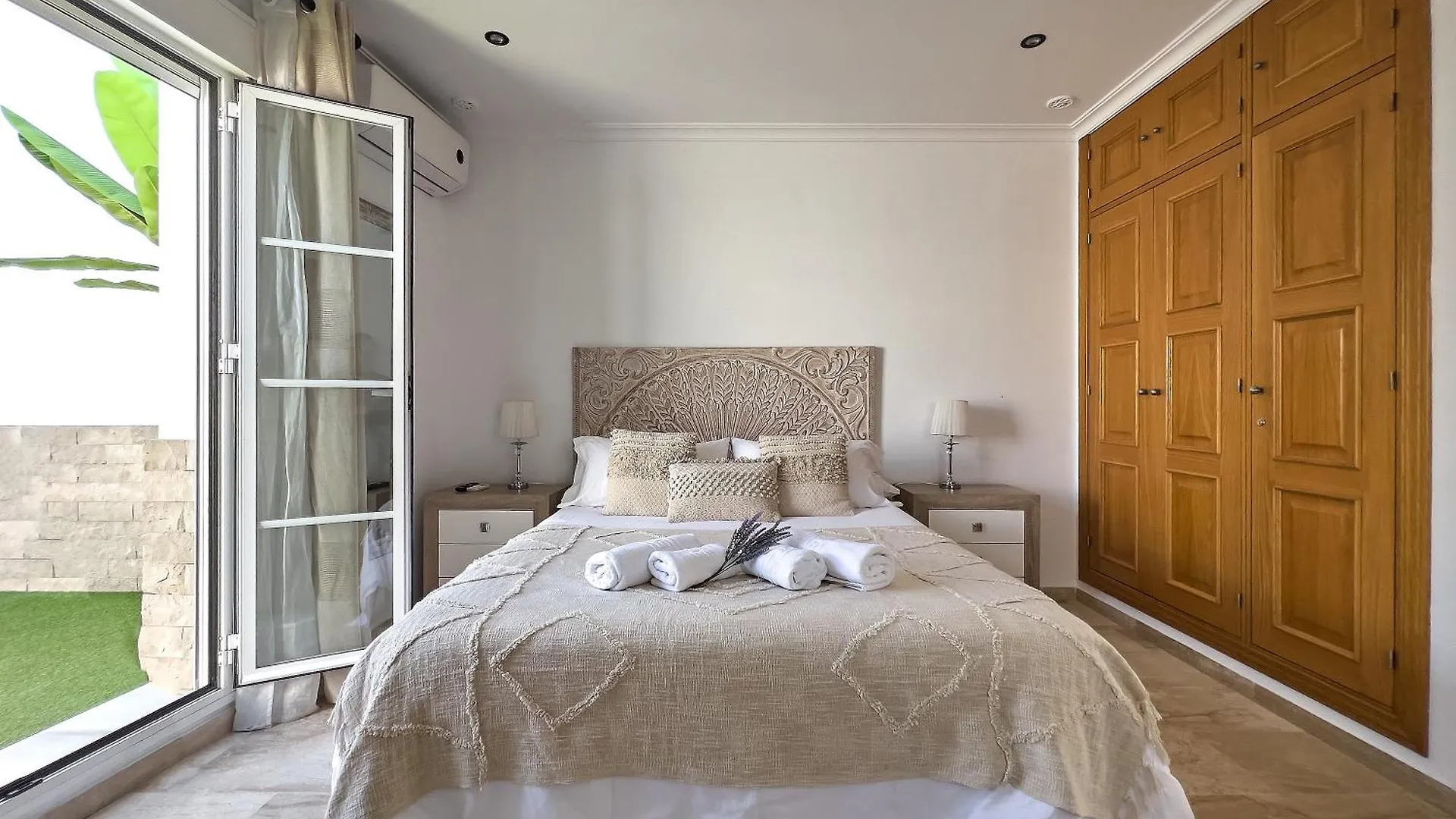 Studio Novena Little Apartments Cadiz Spain