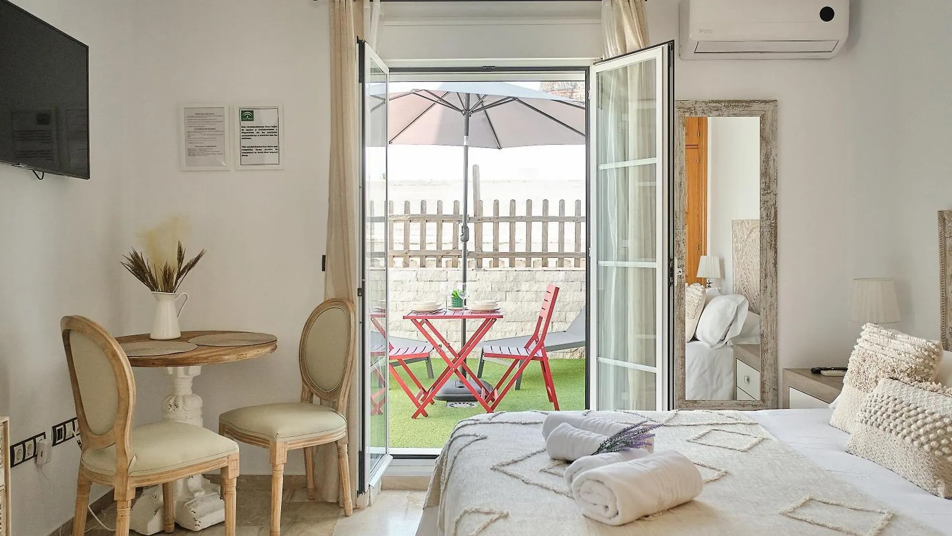 Studio Novena Little Apartments